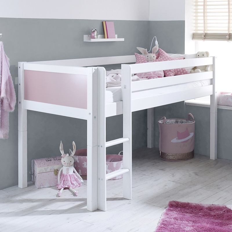 Cabin bed for small rooms and box rooms